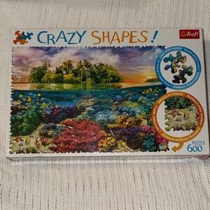 Trefl Crazy Shapes Tropical Island 600 Piece Jigsaw Puzzle Irregular Edge New